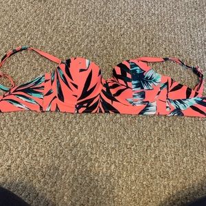 Black and pink bikini top